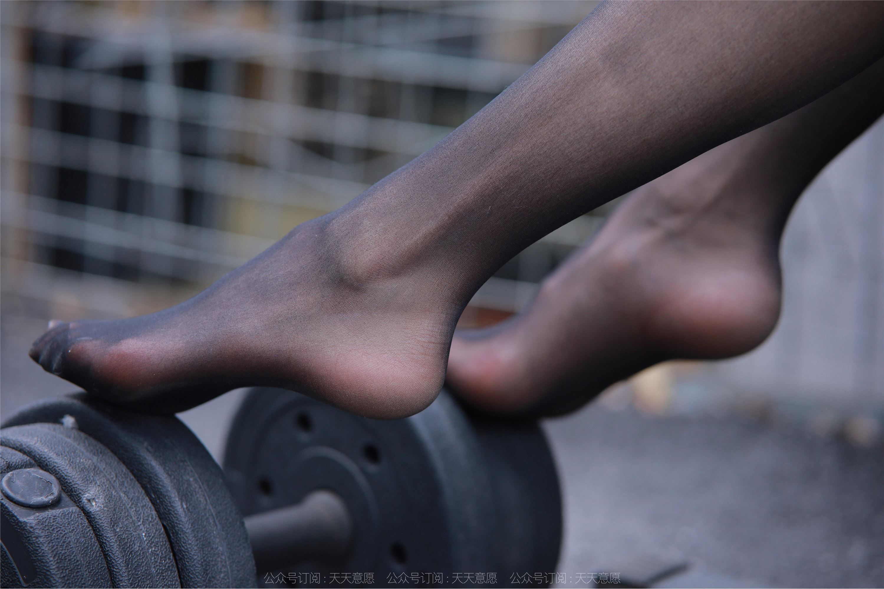 IESS异思趣向  2022.11.18 丝享家 1272 小六《爱的跟随》